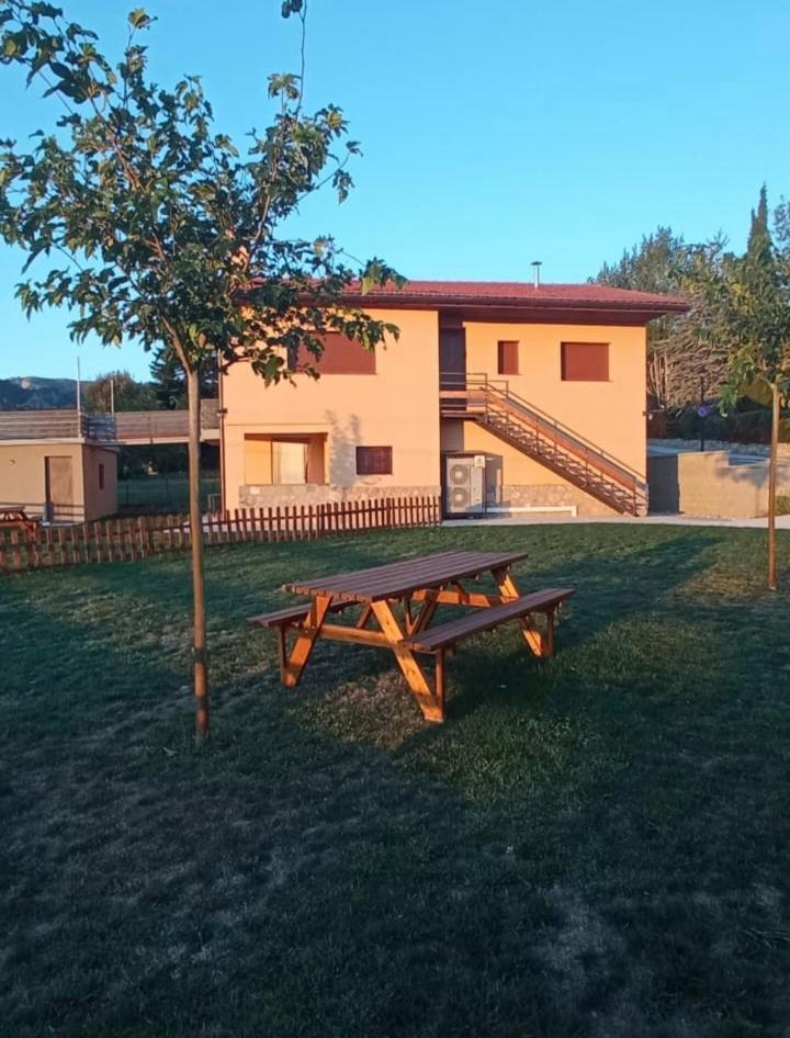 Allotjament Cal Bru San Lorenzo de Morunys Kültér fotó